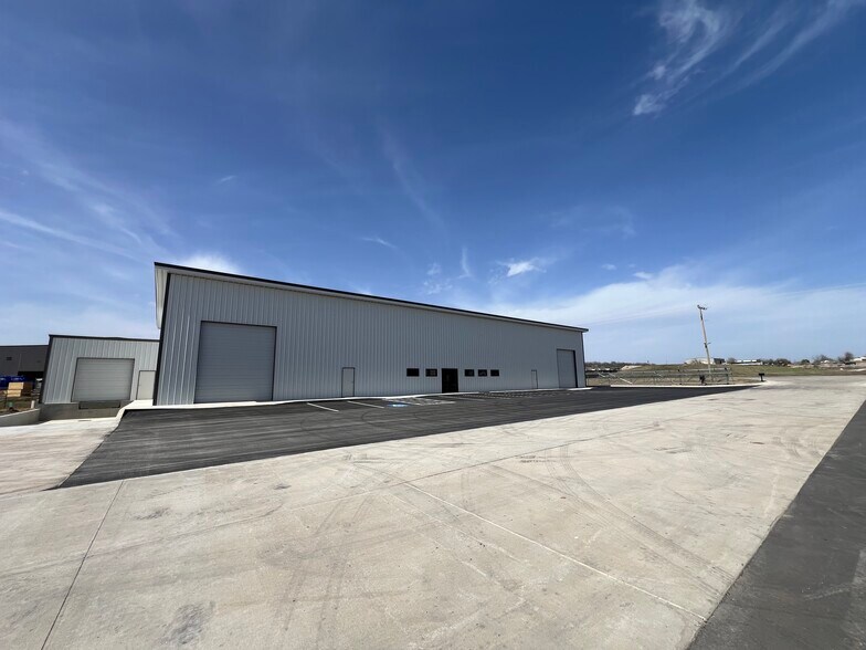 Primary Photo Of 6020 W 55th St S, Tulsa Warehouse For Lease