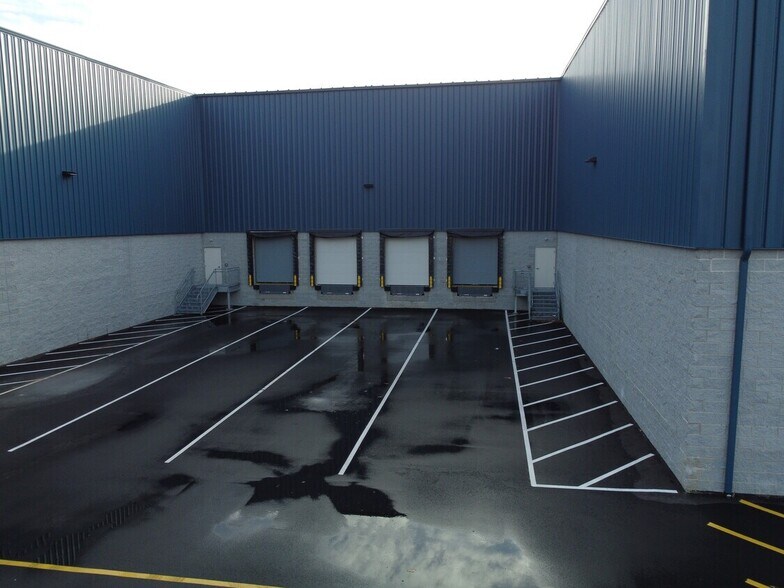 More Photos Of 999 Willow Grove St, Hackettstown Warehouse For Lease