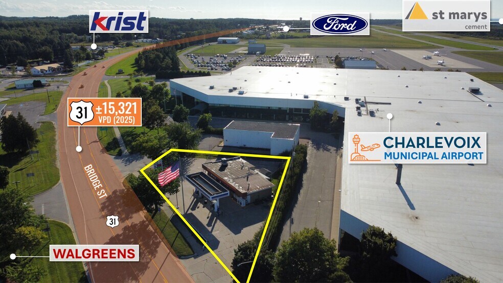 More Photos Of 1505 Bridge St, Charlevoix Service Station For Sale