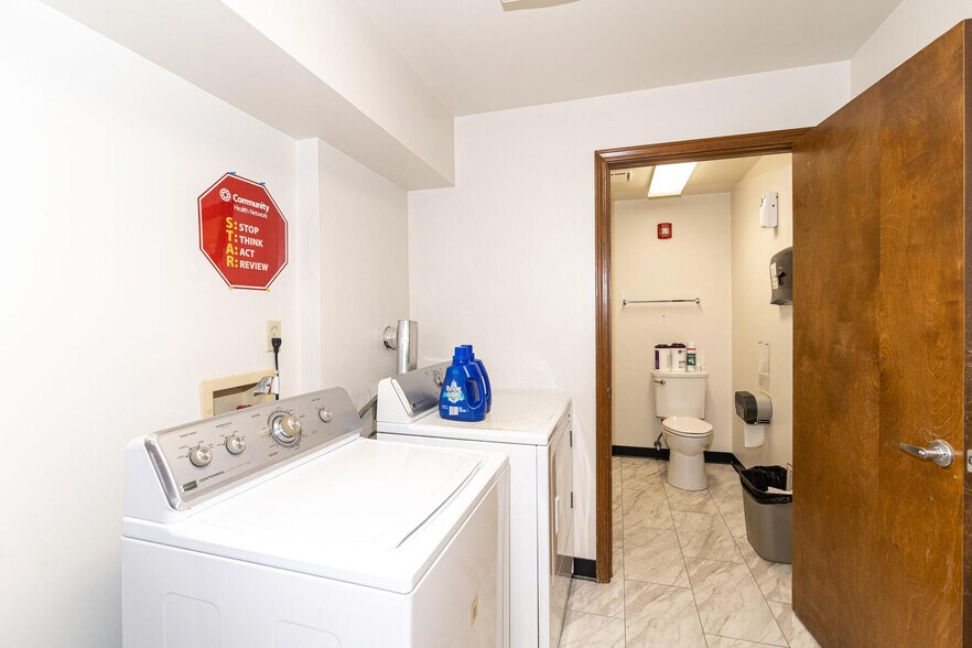 More Photos Of 1640 N Ritter Ave, Indianapolis Medical For Sale