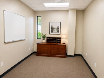 More Photos Of 10505 Fountaingate Dr, Stafford Office For Lease