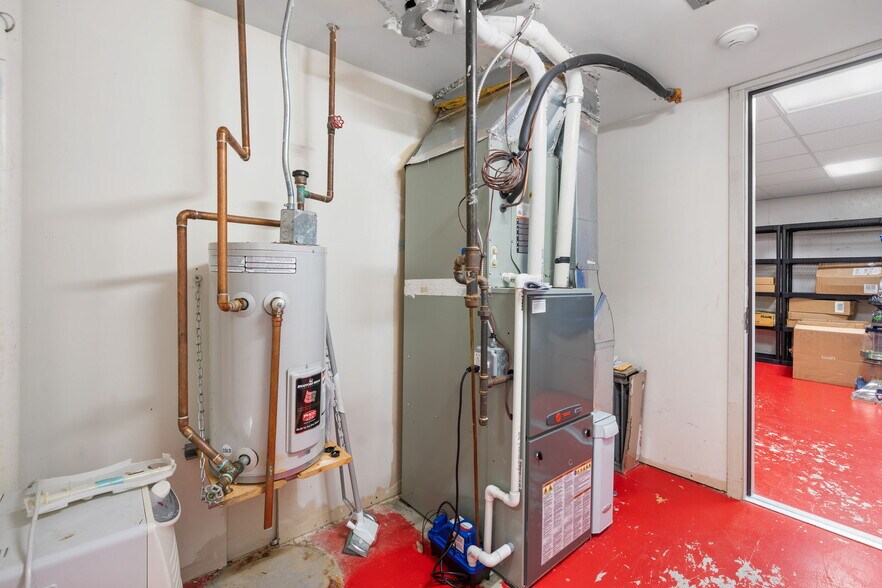 More Photos Of 360 State Route 101, Bedford Office For Sale