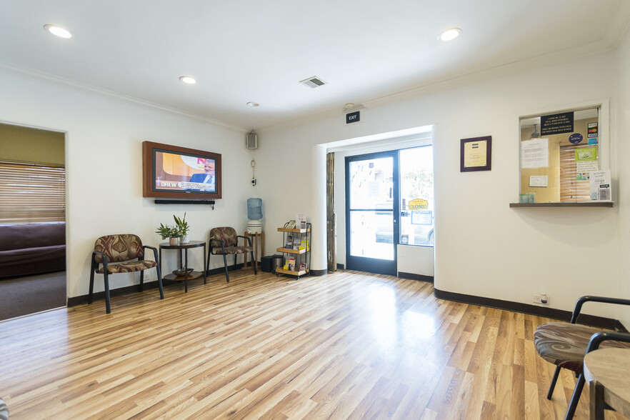 More Photos Of 3015 W 85th St, Inglewood Medical For Sale