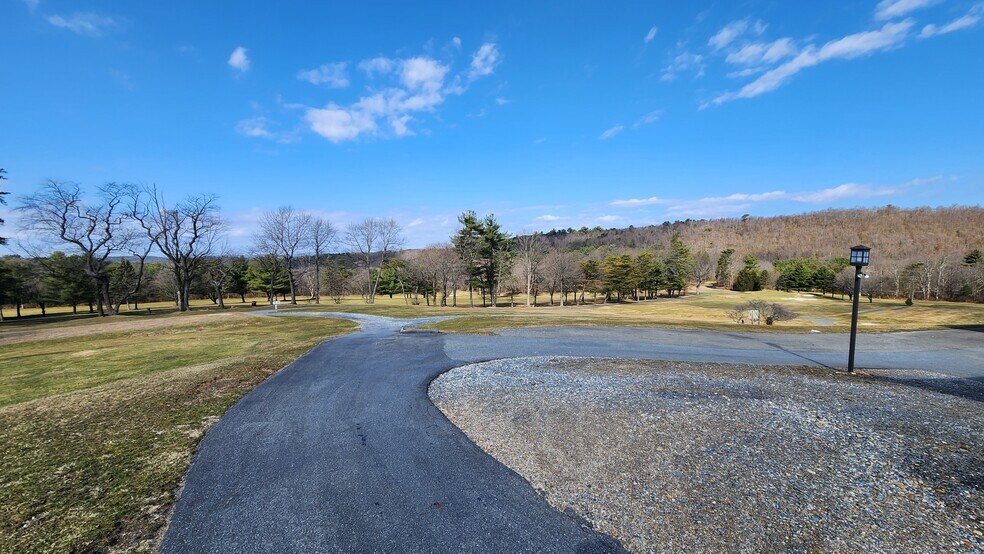 More Photos Of 2230 Fireline Rd, Palmerton Restaurant For Sale