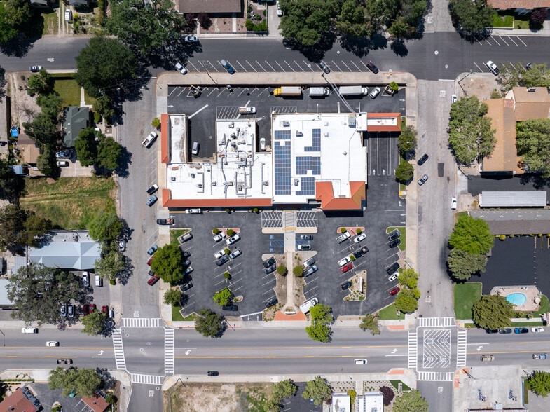 More Photos Of 803-845 Spring St, Paso Robles Storefront For Sale