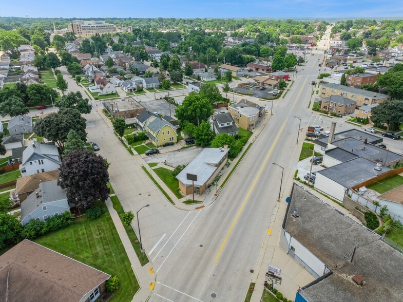 More Photos Of 8801 W National Ave, West Allis Medical For Sale