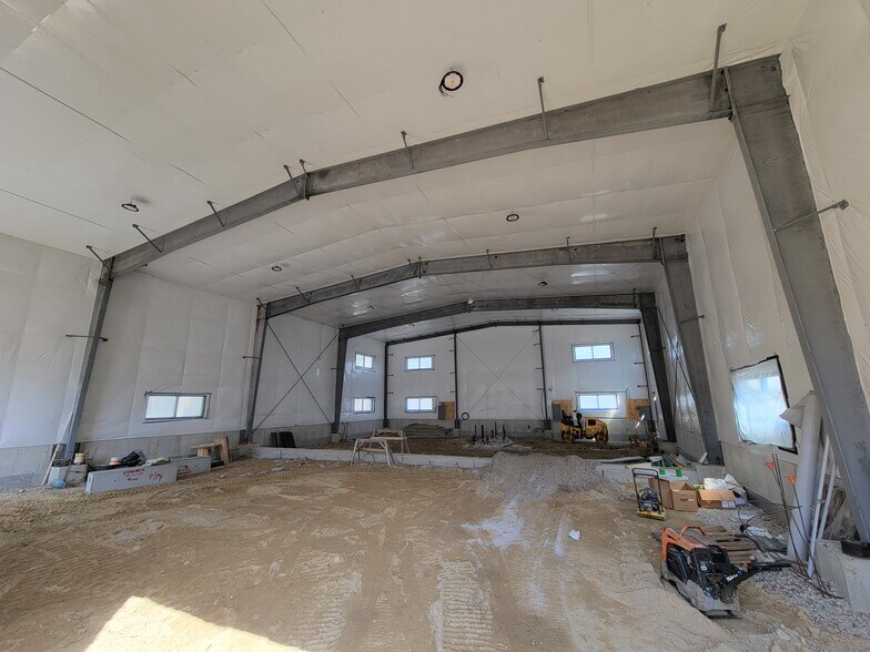More Photos Of 50 Old Tyng Rd, Tyngsborough Warehouse For Sale