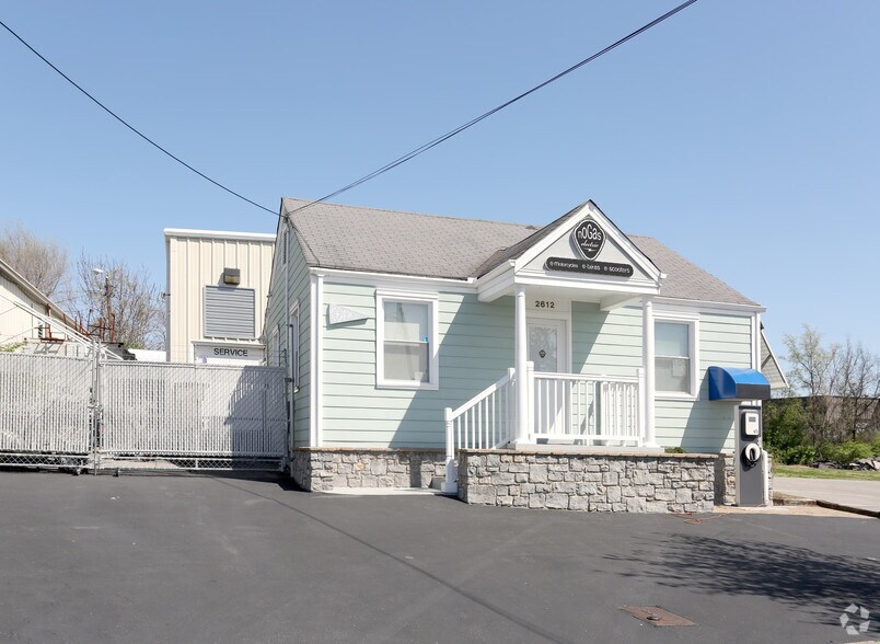 Primary Photo Of 2612 Winford Ave, Nashville Service For Sale