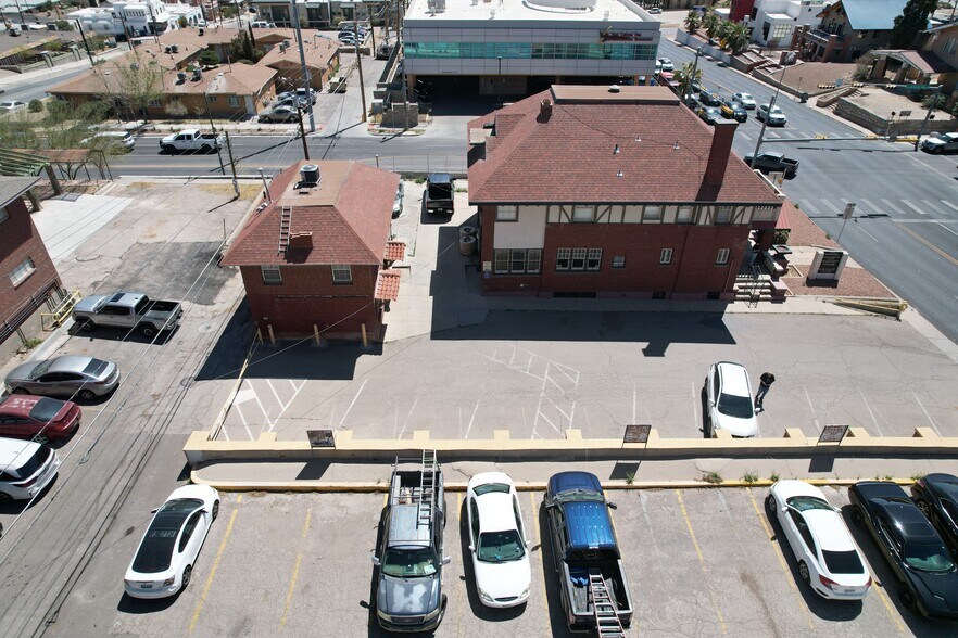 More Photos Of 1700 N Mesa St, El Paso Medical For Sale