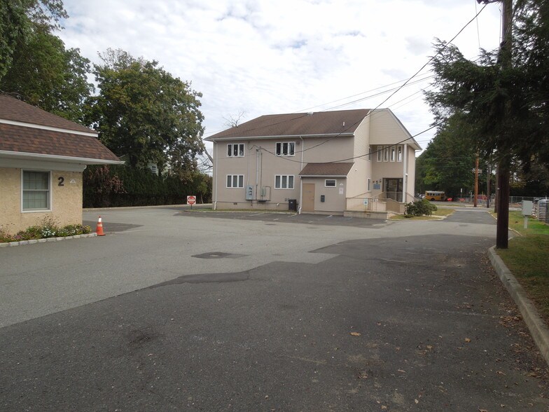 More Photos Of 619 Union Ave, Middlesex Unknown For Lease