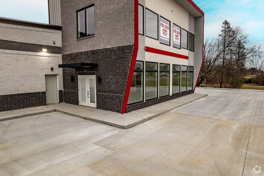 More Photos Of 5824 New Nashville Hwy, Murfreesboro Warehouse For Sale
