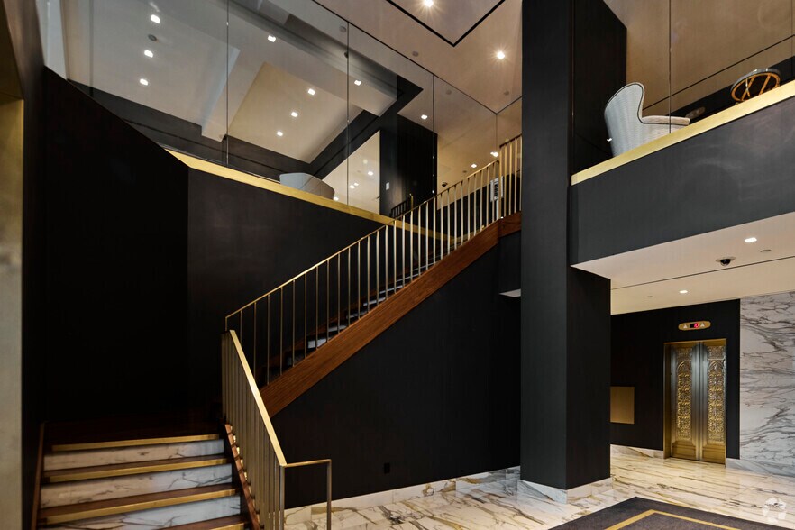 More Photos Of 400 Madison Ave, New York Office For Lease