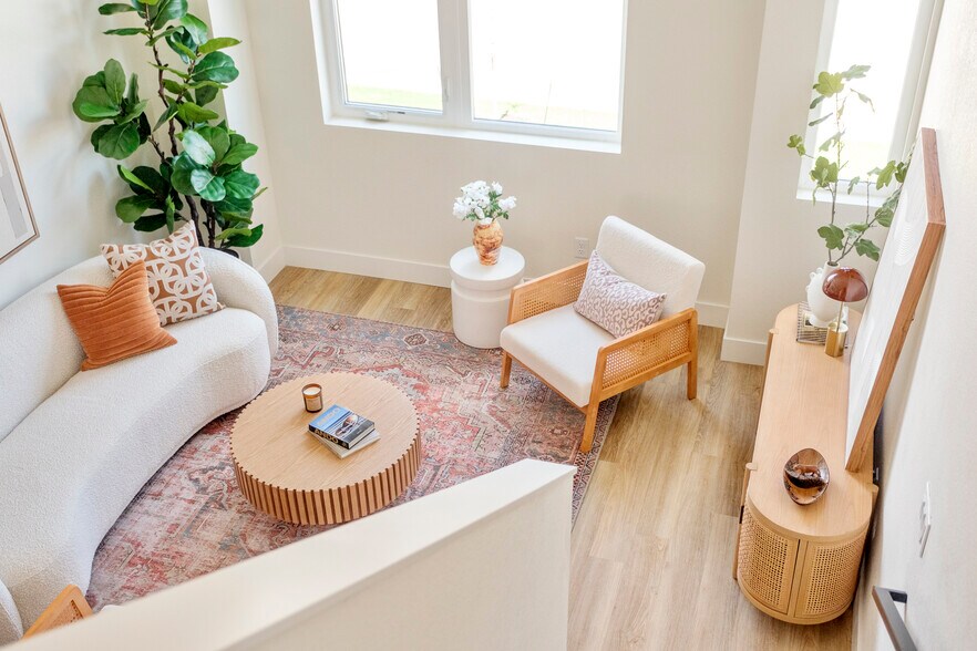 More Photos Of 700 W Evans Ave, Denver Apartments For Sale