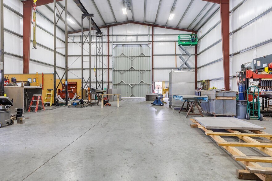 More Photos Of 1585 Dale Ave, Benton City Industrial For Lease