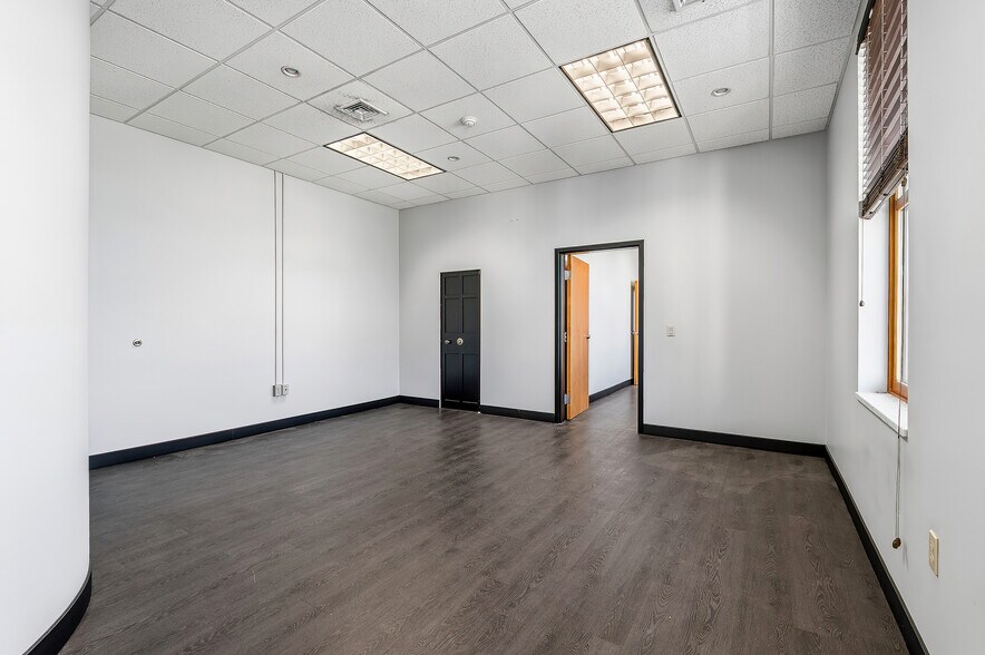 More Photos Of 2 S Main St, Pittston Loft Creative Space For Lease