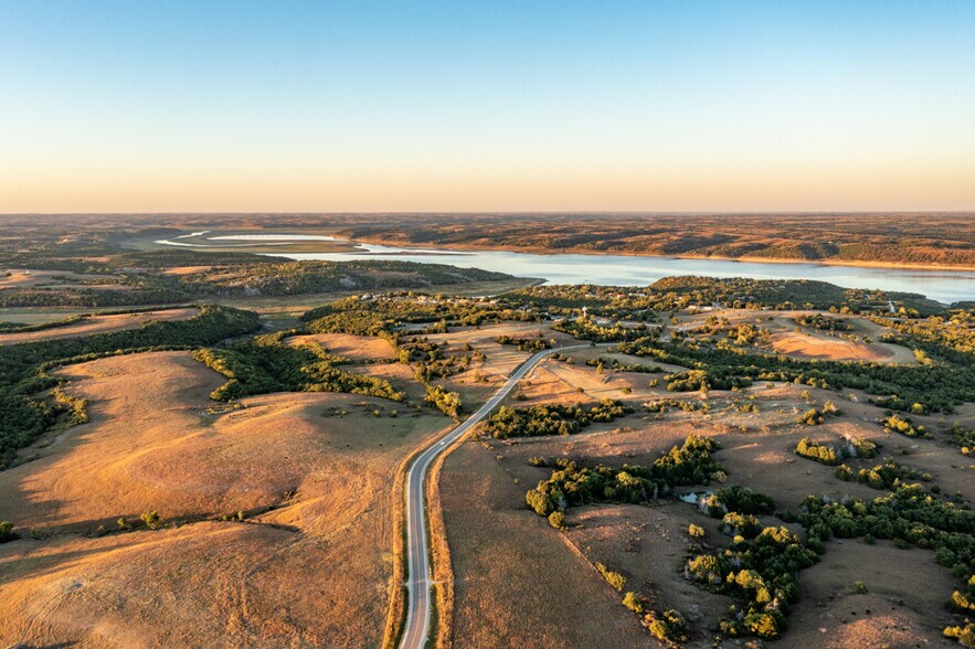 More Photos Of 0000 00000 Hi-View Dr, Manhattan Land For Sale