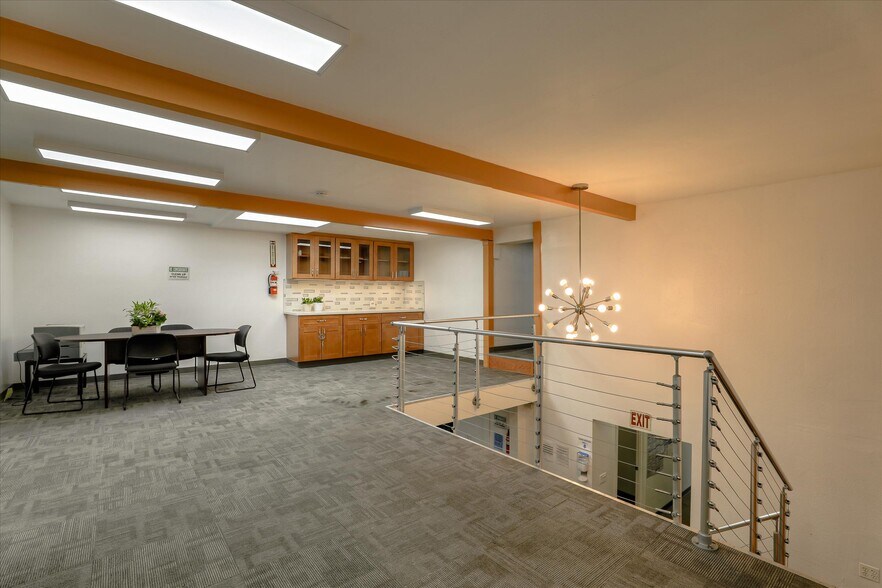 More Photos Of 1165-1169 N 5th St, San Jose Service For Sale
