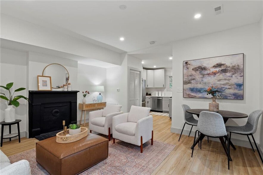 More Photos Of 2218-2220 M St, Richmond Multifamily For Sale