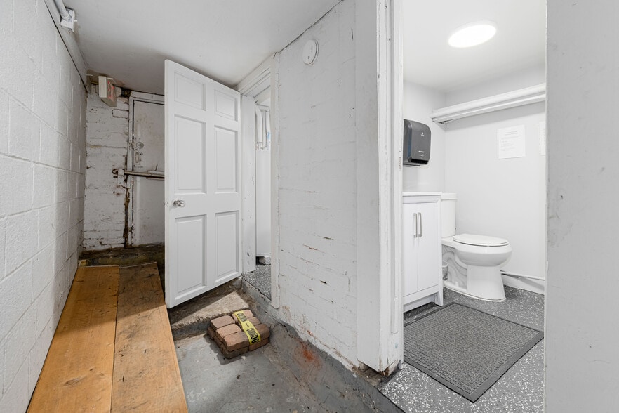 More Photos Of 1025 Maple St, Kingsport Religious Facility For Sale