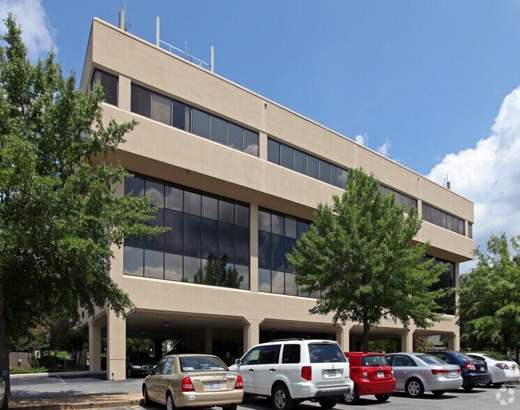 More Photos Of 101 Conner Dr, Chapel Hill Medical For Lease