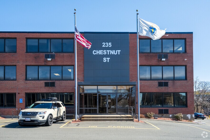 More Photos Of 235 Chestnut St, Springfield Office For Lease