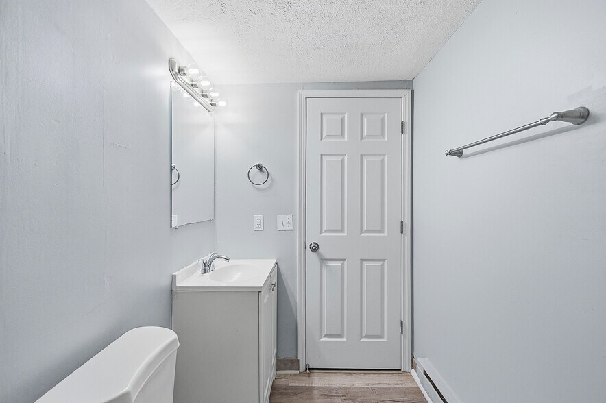 More Photos Of 204 Highland St, Loveland Apartments For Sale