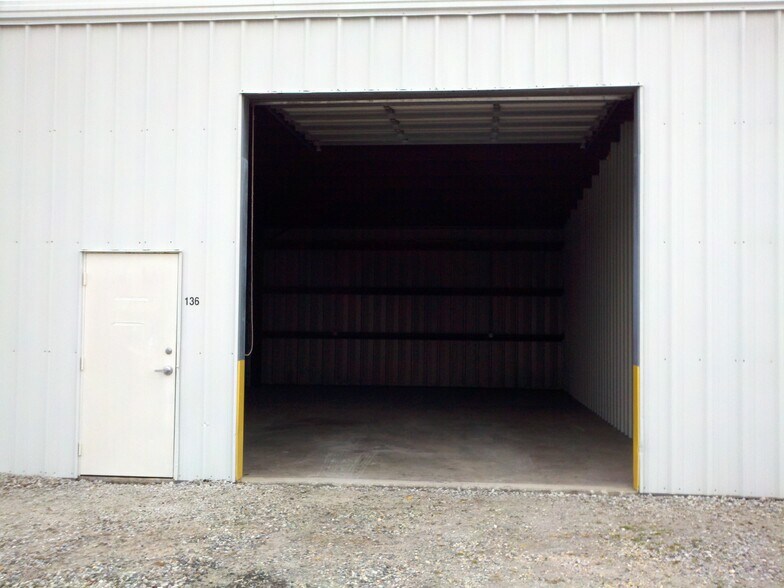 More Photos Of 6136 Carolina Beach Rd, Wilmington Self Storage For Lease