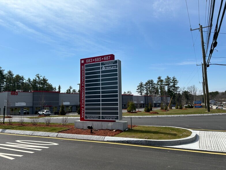 More Photos Of 683 Daniel Webster Hwy, Merrimack Warehouse For Lease