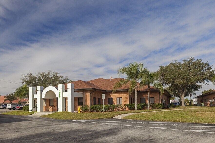 More Photos Of , Fort Myers Office For Sale