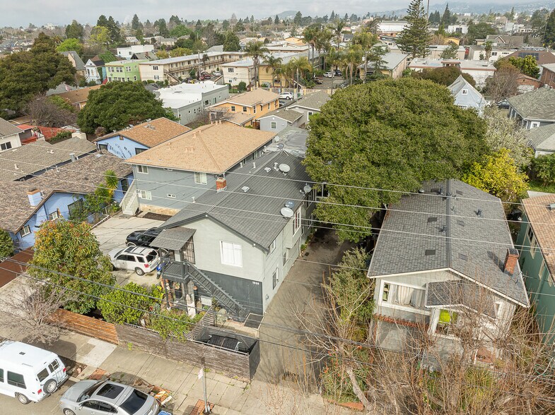 More Photos Of 1535 Julia St, Berkeley Apartments For Sale