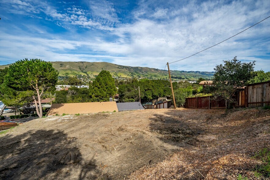 More Photos Of 3291 Rockview Pl, San Luis Obispo Apartments For Sale
