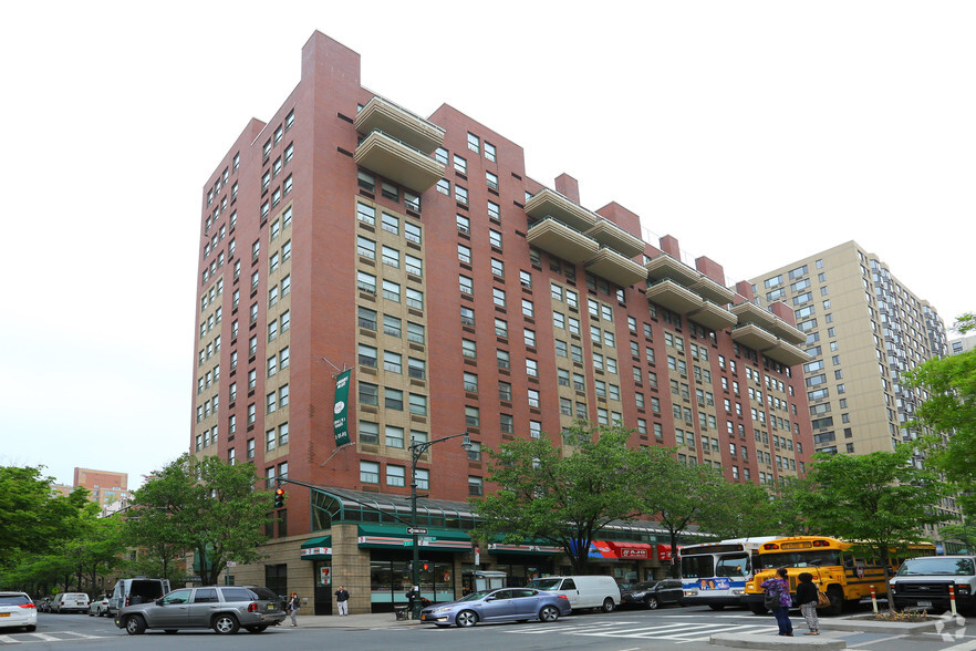 Primary Photo Of 600 Columbus Ave, New York Apartments For Lease