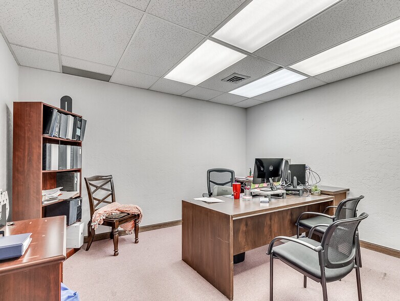 More Photos Of 325 Dean A Mcgee Ave, Oklahoma City Office For Sale