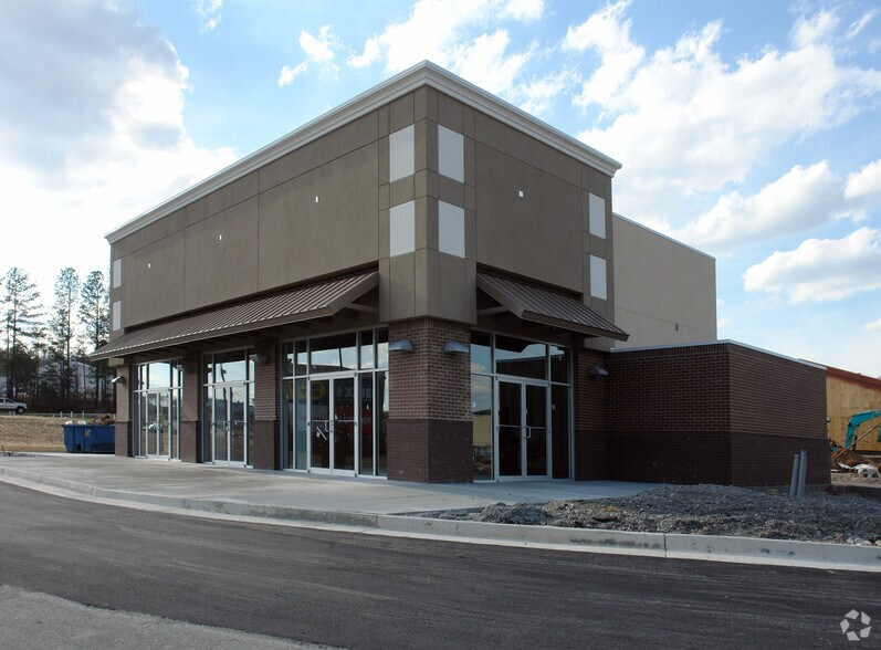 More Photos Of 2021 Market Place Blvd, Cumming Medical For Lease