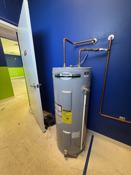 More Photos Of 600 Gateway Blvd, Westville Warehouse For Sale