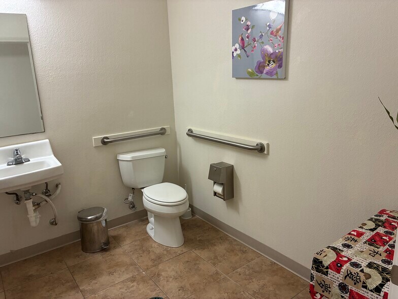 More Photos Of 3613 Williams Dr, Georgetown Medical For Sale