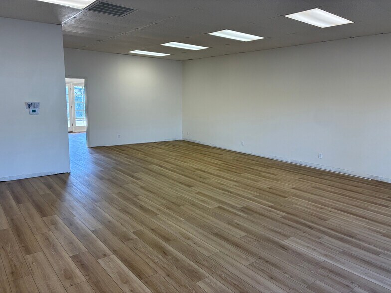 More Photos Of 18540 N Highway 88, Lockeford Unknown For Lease