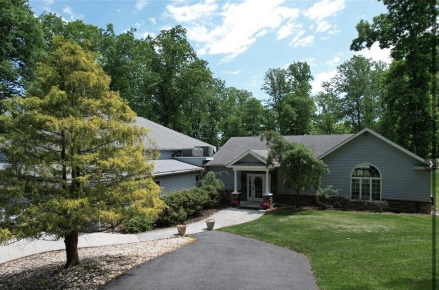 More Photos Of 1303 Evergreen Dr, Bethlehem Lodge Meeting Hall For Sale