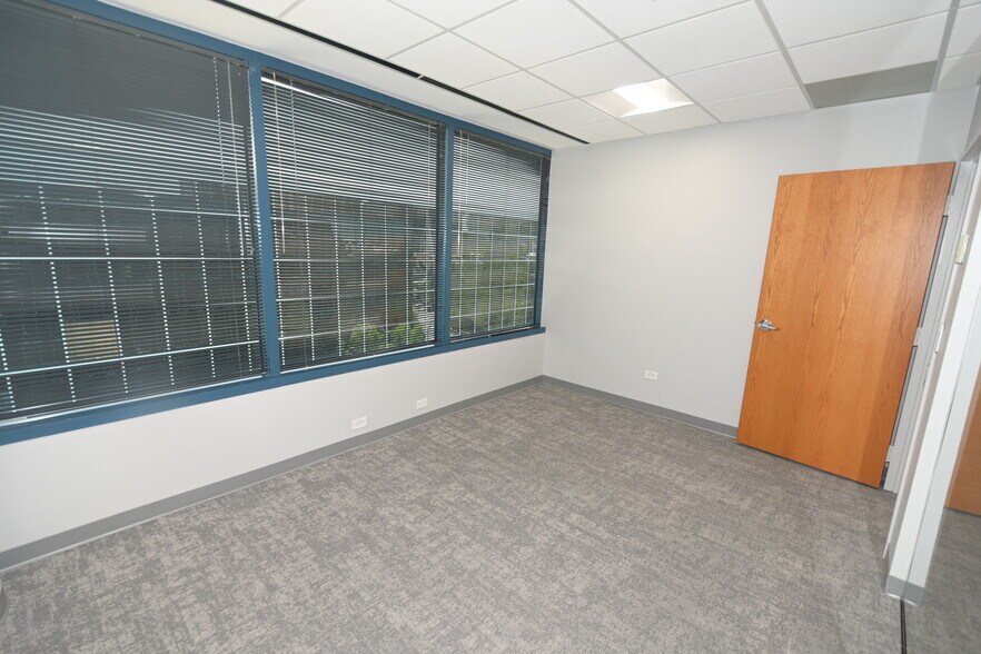 More Photos Of 225 E Robinson St, Orlando Office Residential For Lease
