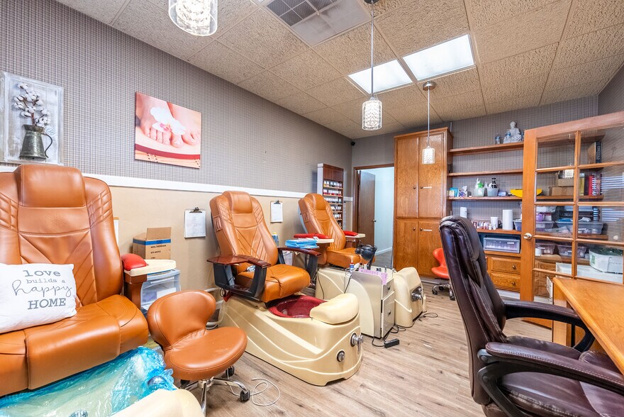 More Photos Of 4231 US Highway 86, Brawley Medical For Sale