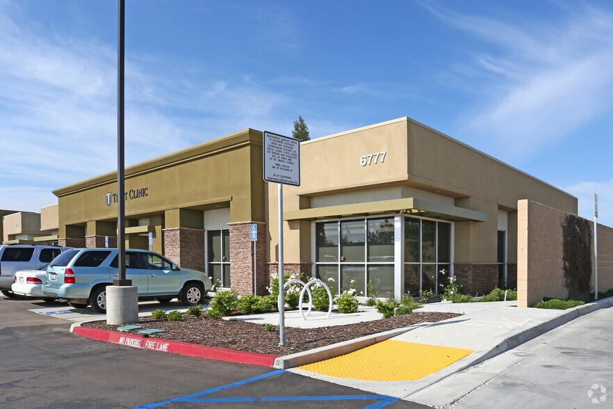 Primary Photo Of 6777 N Willow Ave, Fresno Office For Lease