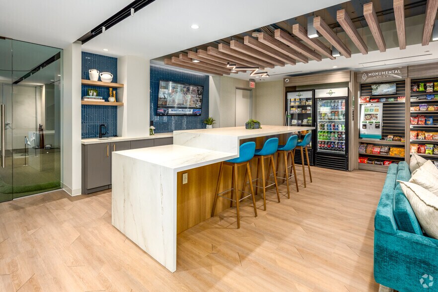 More Photos Of 4520 East West Hwy, Bethesda Office For Lease