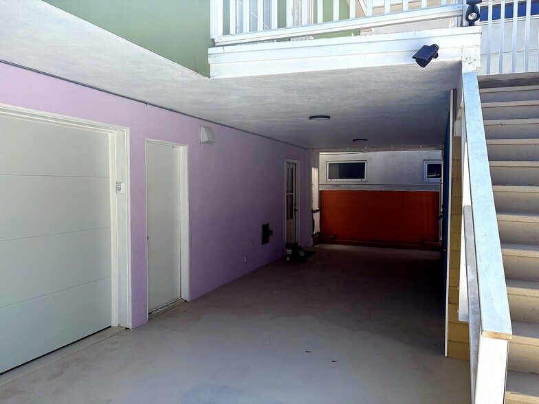 More Photos Of 103 Avenida Aragon, San Clemente Apartments For Sale