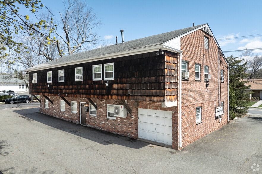 More Photos Of 185 Broadway, Hillsdale Medical For Lease