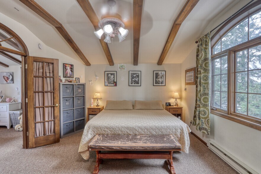 More Photos Of 10429 State Road 27, Hayward Hotel For Sale