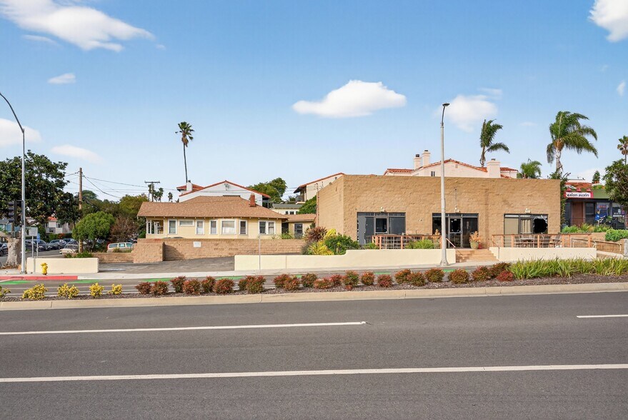 More Photos Of 401 Torrance Blvd, Redondo Beach Unknown For Lease