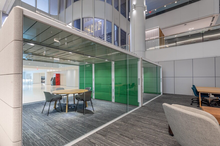 More Photos Of 909 Fannin St, Houston Office For Lease