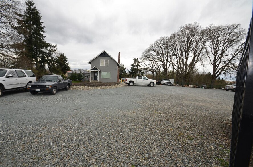 More Photos Of 12160 Spanaway Loop Rd S, Tacoma Contractor Storage Yard For Lease