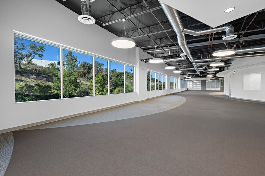 More Photos Of 3115 Melrose Dr, Carlsbad Office For Lease