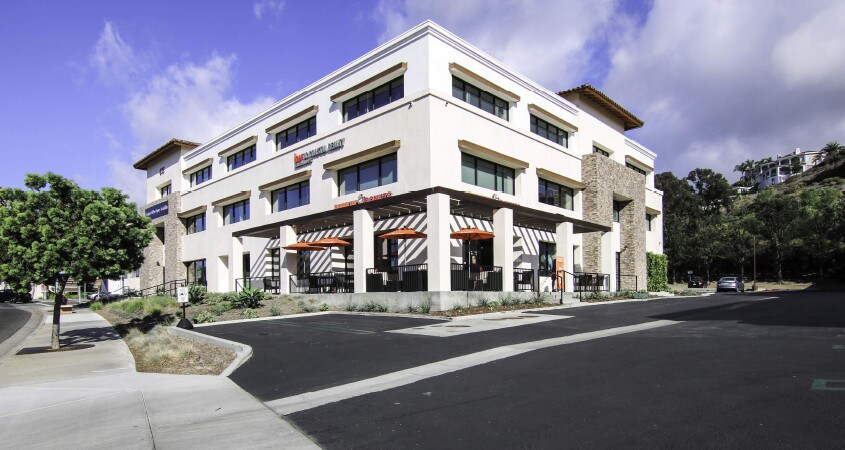 More Photos Of 635 Camino de los Mares, San Clemente Medical For Lease